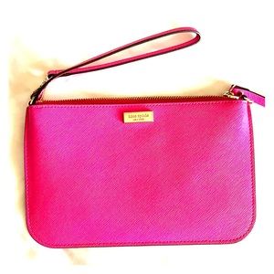 Kate space wristlet